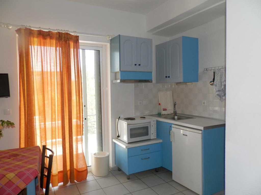 Silvi Mari Apartments Platanes  Luaran gambar